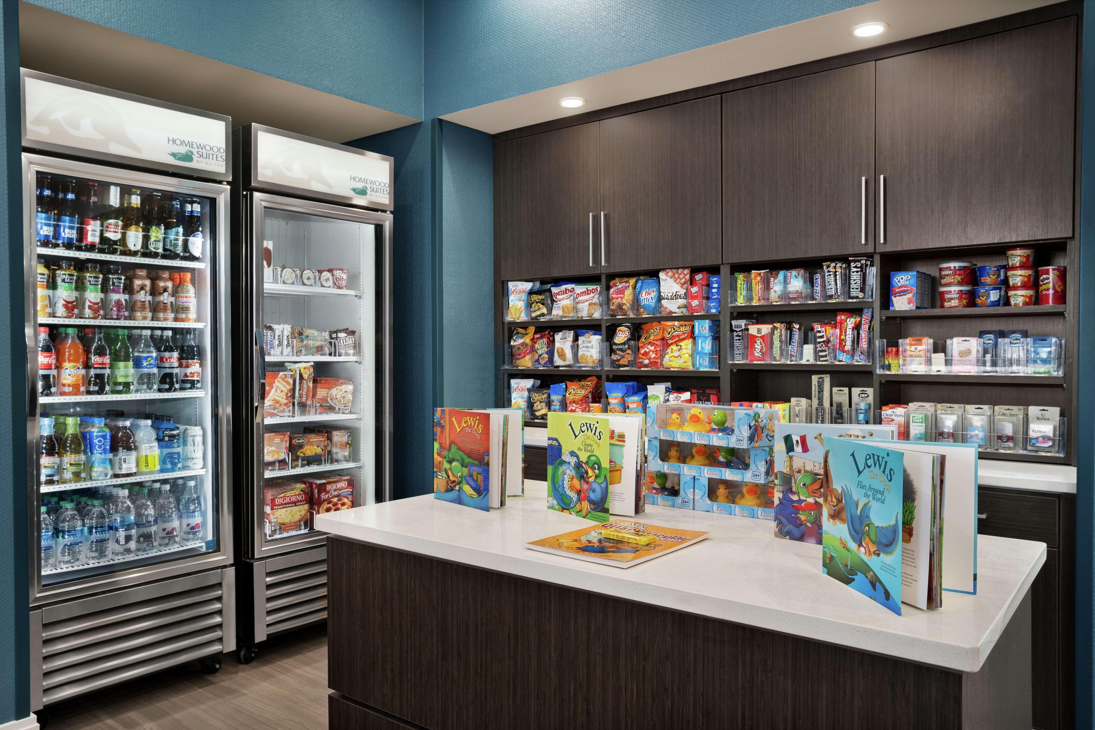 Homewood Suites By Hilton Florence Exteriör bild