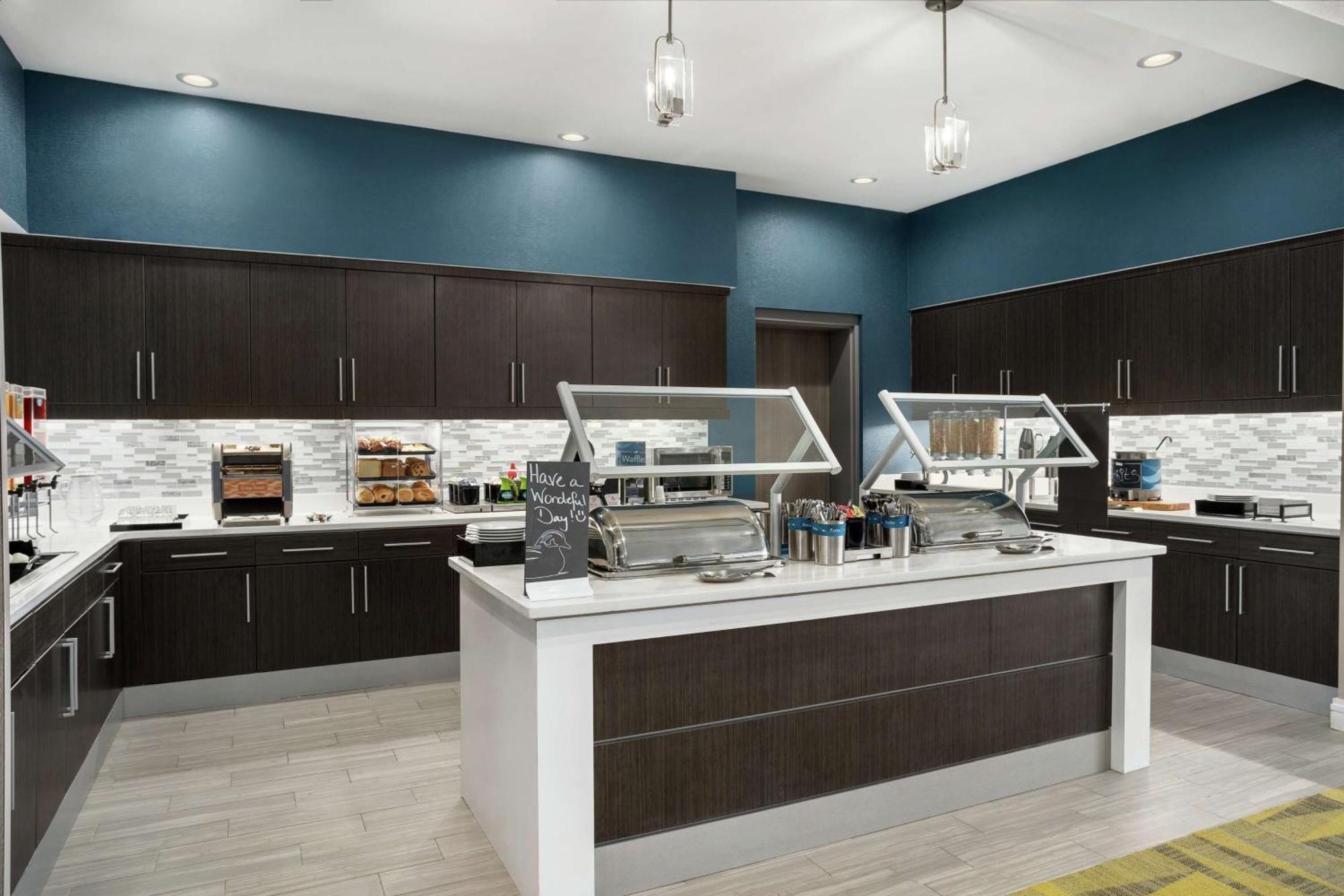 Homewood Suites By Hilton Florence Exteriör bild